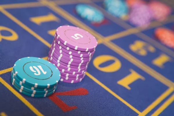Phoenix Rises slot game interface on betberry slot platform